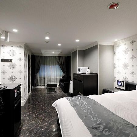 ホテルバースデーきよす店 Hotel Birthday Kiyosu 外观 照片